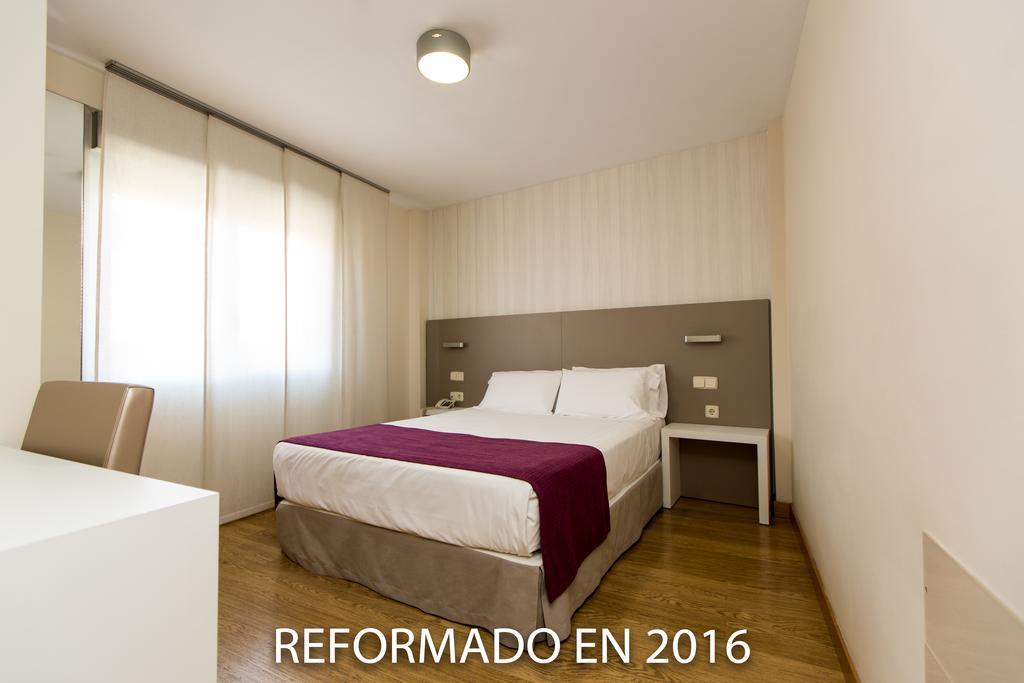 Di' Carlo Hotell Madrid Eksteriør bilde