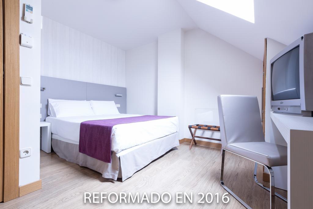Di' Carlo Hotell Madrid Eksteriør bilde