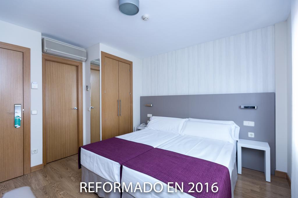 Di' Carlo Hotell Madrid Eksteriør bilde